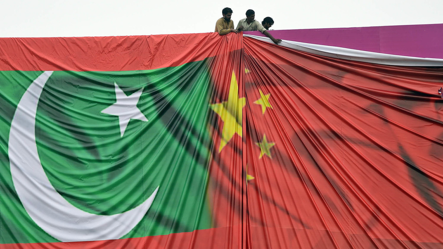 Pakistan-China Trade in the Hour of Crisis By S M Naveed